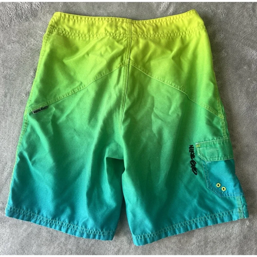 Nike Shorts 6.0 Mens Sz 25‎ Green Drawstring Swim Board Logo Elastic Waist